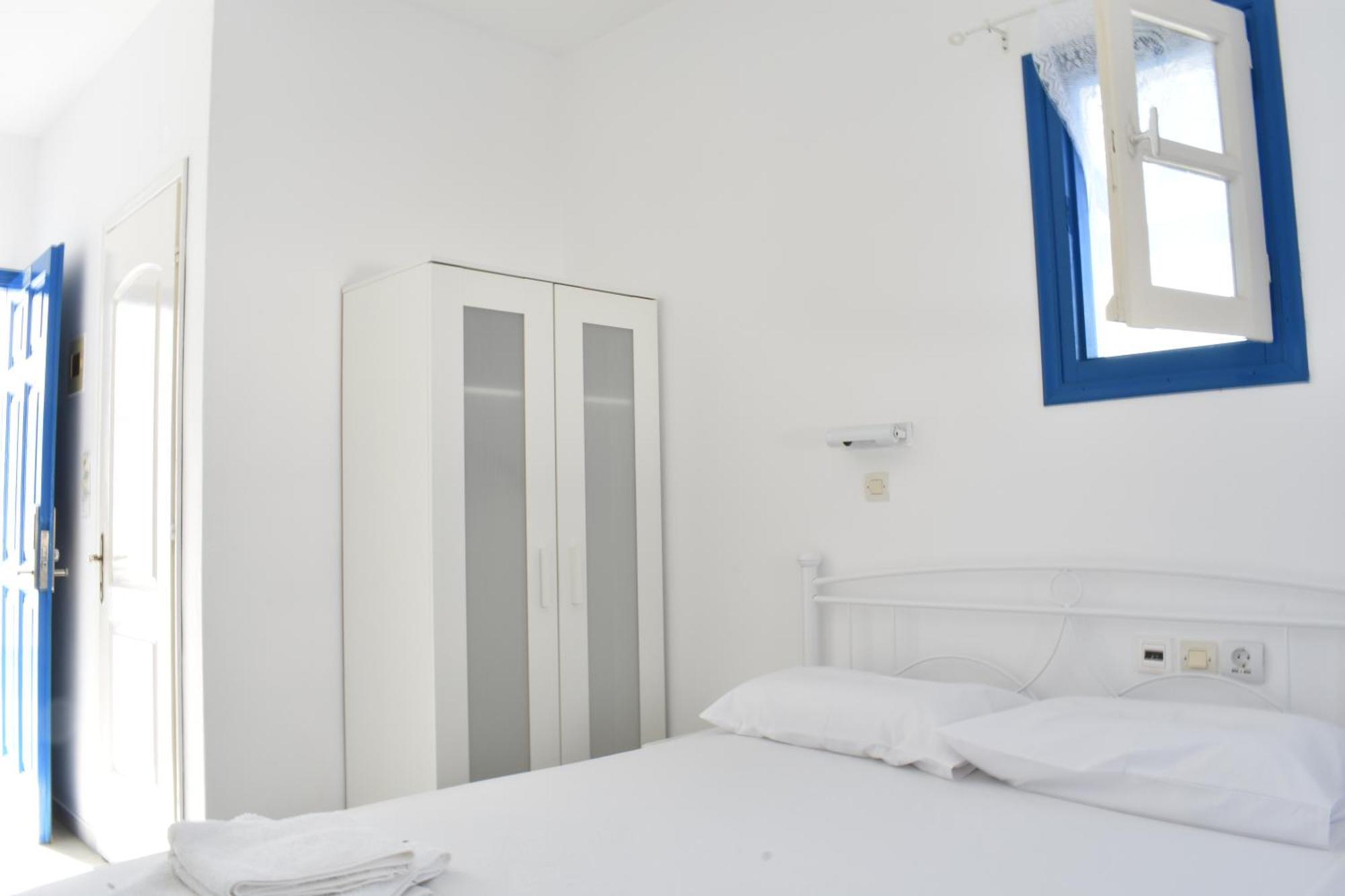 Blue Horizon Ios Hotel Szoba fotó